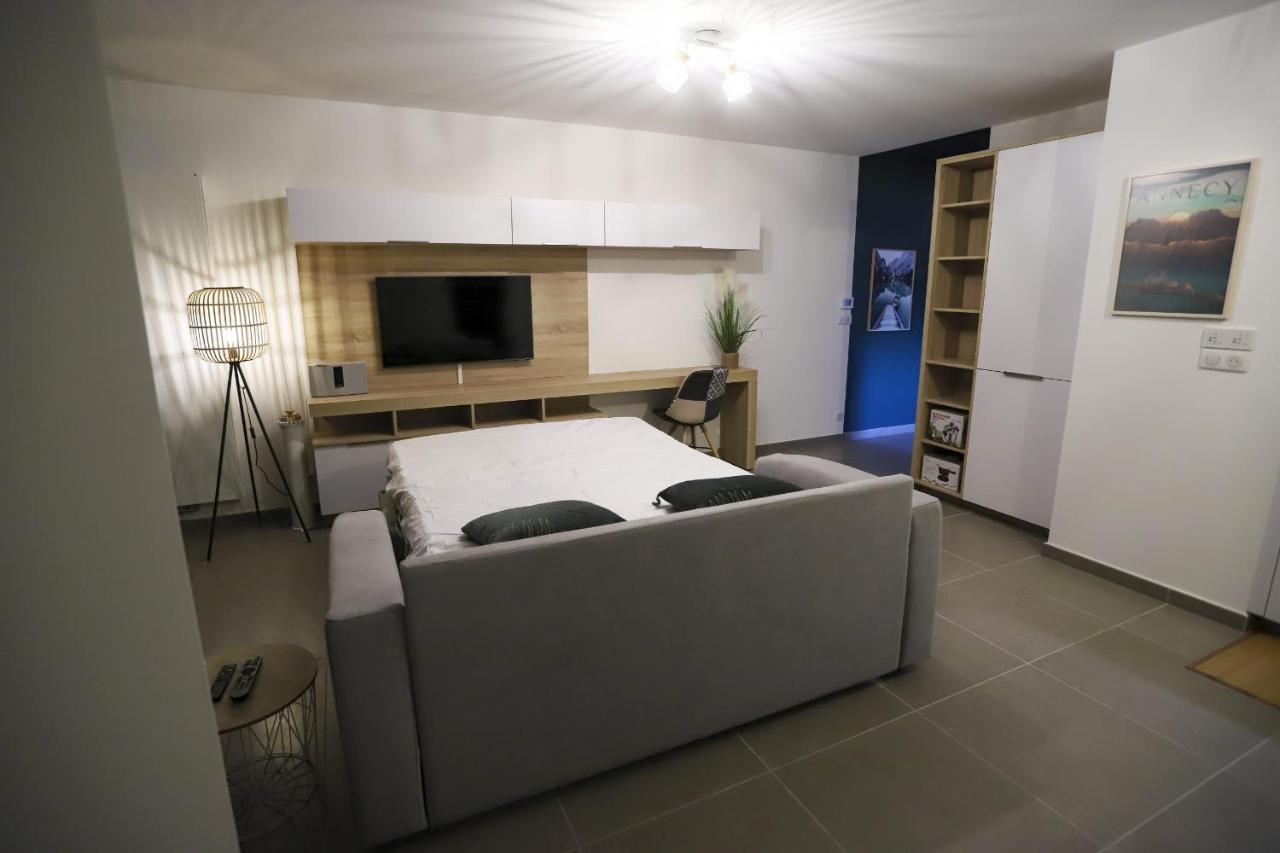 אנסי La Plume Vue Lac 3 Etoiles - Garage Prive, Secteur Recherche, Moderne & Tout Equipe, 6 Personnes מראה חיצוני תמונה