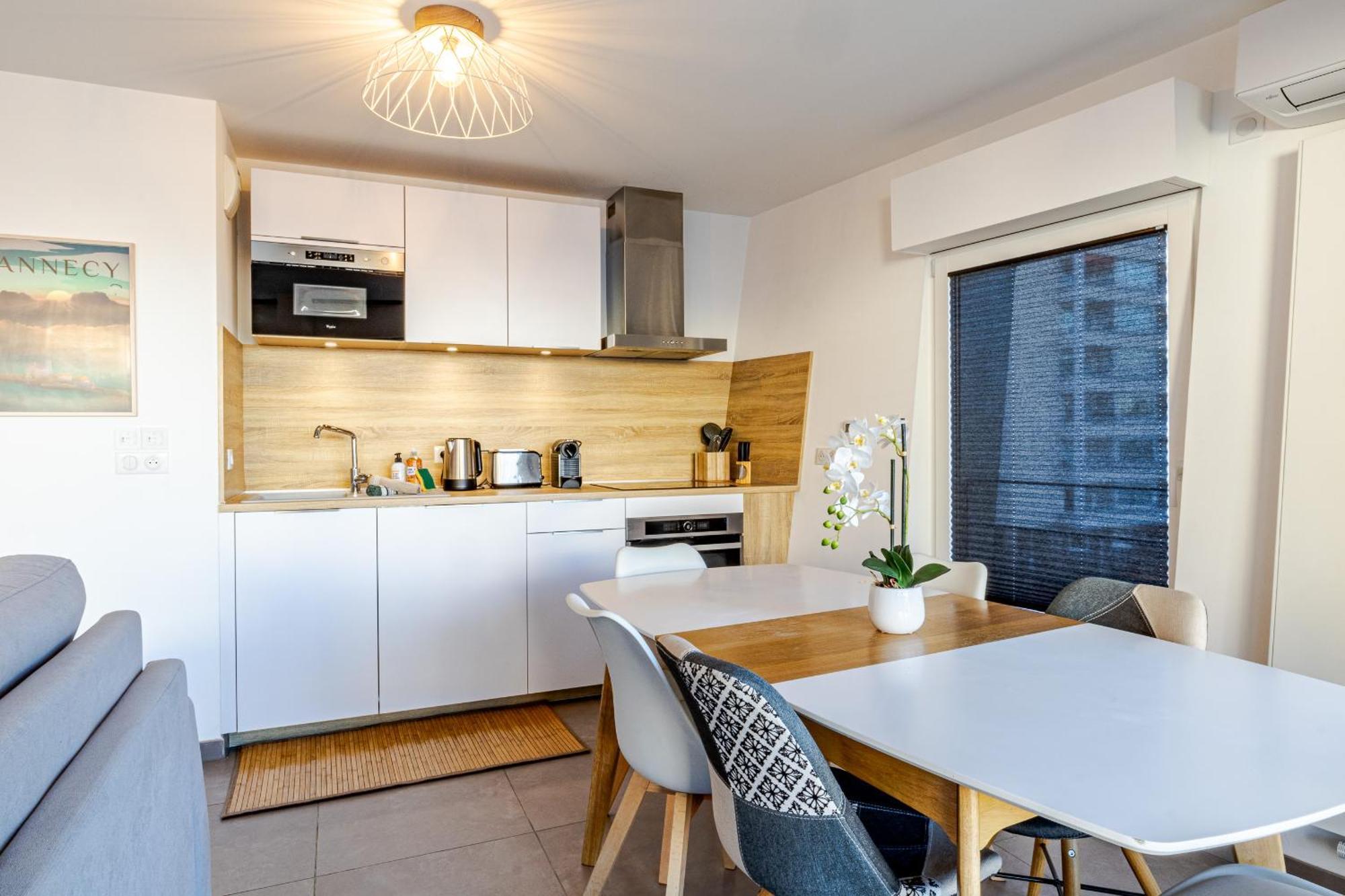 אנסי La Plume Vue Lac 3 Etoiles - Garage Prive, Secteur Recherche, Moderne & Tout Equipe, 6 Personnes מראה חיצוני תמונה
