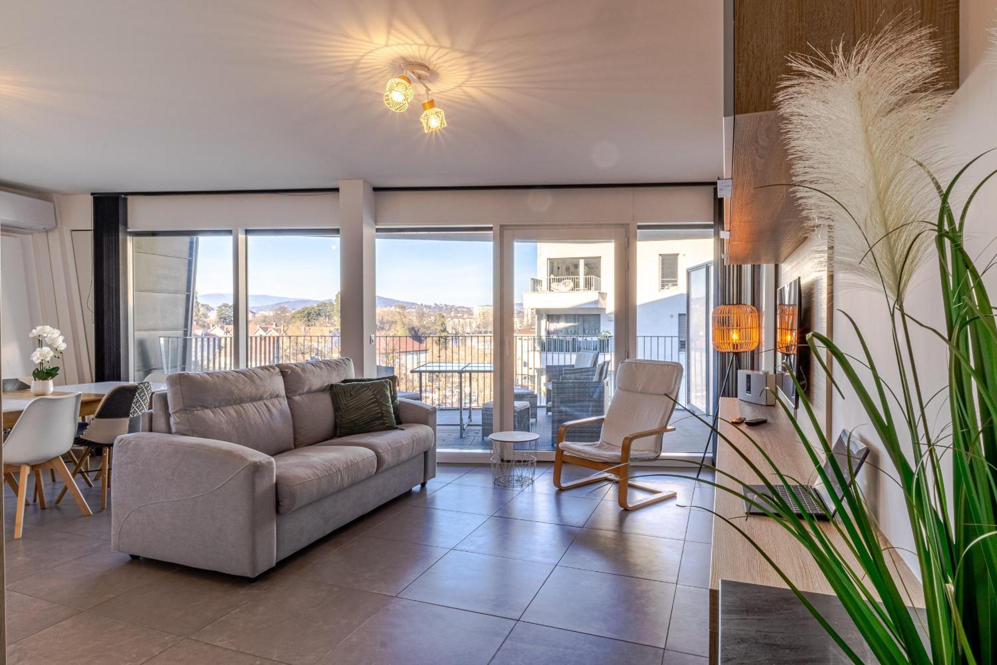 אנסי La Plume Vue Lac 3 Etoiles - Garage Prive, Secteur Recherche, Moderne & Tout Equipe, 6 Personnes מראה חיצוני תמונה